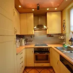 بيت للعطل Haus Komoran By Interhome
